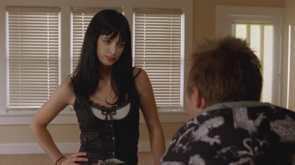 Resumo da 2ª temporada de Breaking Bad: A ascensão de Heisenberg Jesse e Jane juntos na segunda temporada de Breaking Bad.