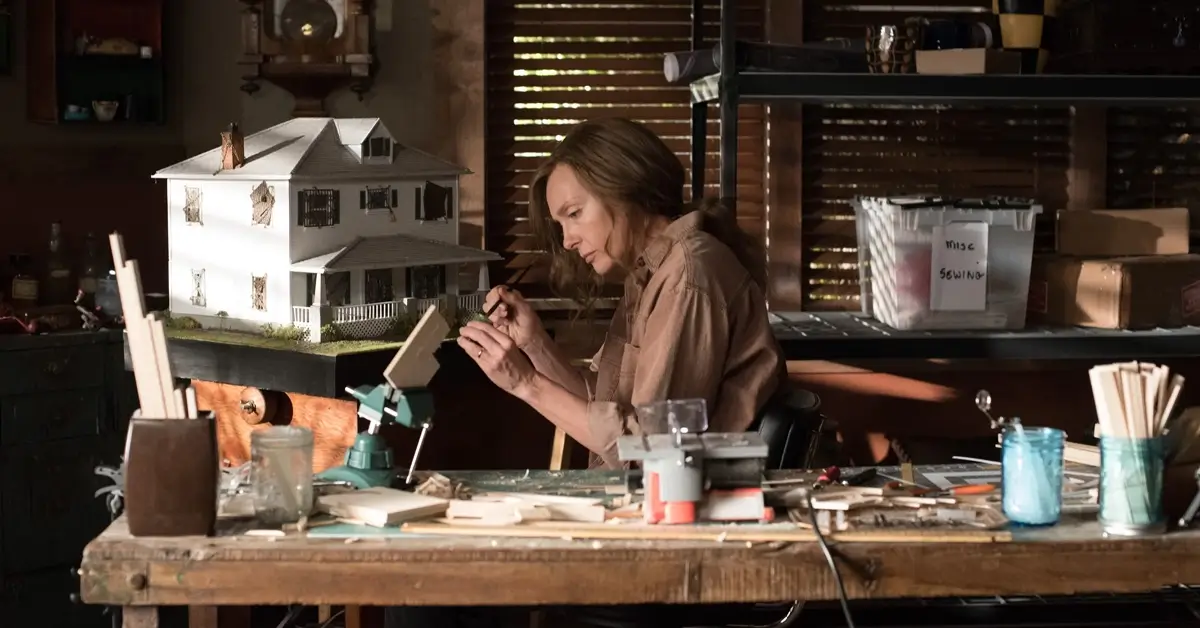 Final explicado de Hereditário: O destino, o trauma e o oculto final explicado de hereditario maquete e ilusao de controle de annie