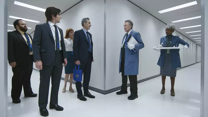 Resumo da 1ª Temporada de Ruptura: A Verdade sobre a Lumon Corredores da Lumon Industries em Ruptura.