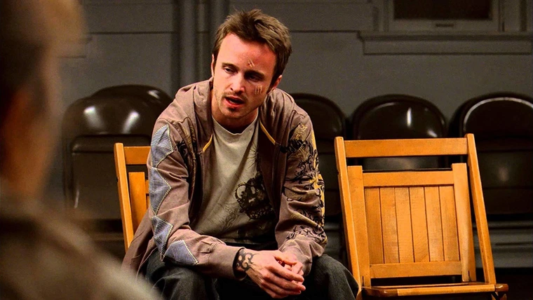 Jesse Pinkman tentando reconstruir sua vida após os acontecimentos da segunda temporada.