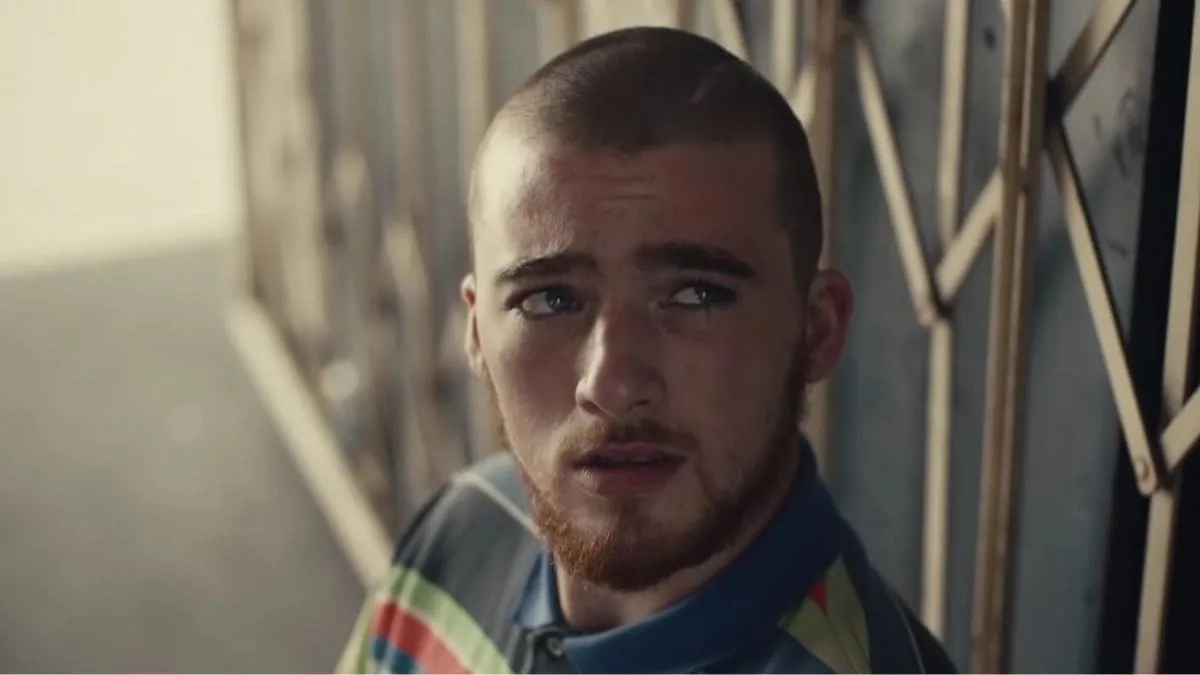 Fezco preocupado com os acontecimentos da primeira temporada de Euphoria.